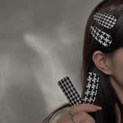 Houndstooth Retro Hairclip