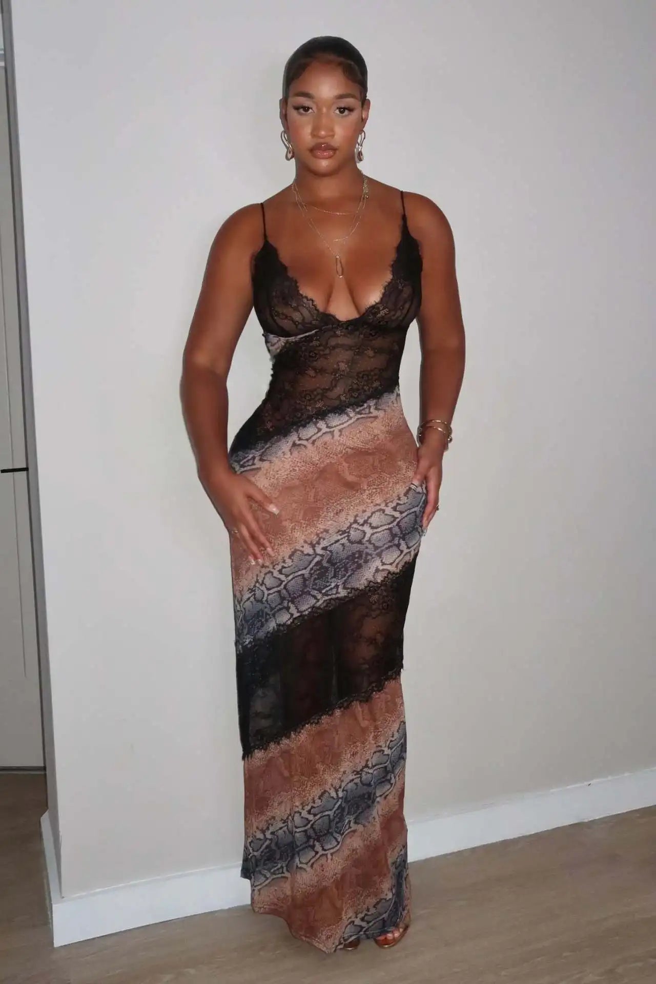 Crete Lace maxi Dress