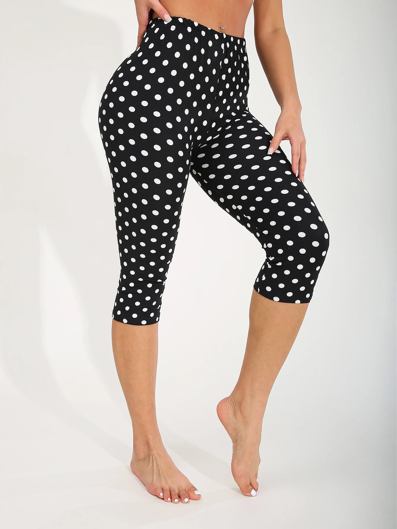 Polka Dot Capri Leggings