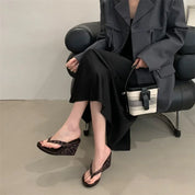 Round Clip Toe Wedge Heels