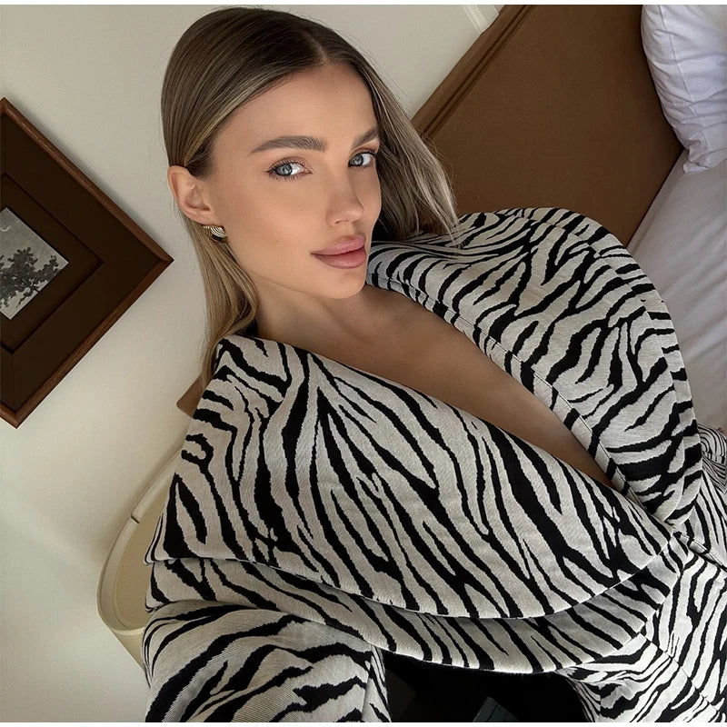Zebra Deep-V Jacket