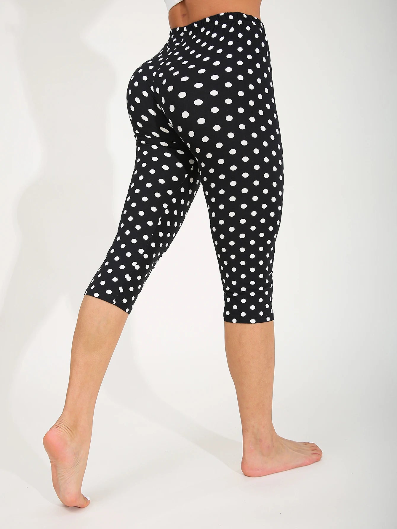 Polka Dot Capri Leggings