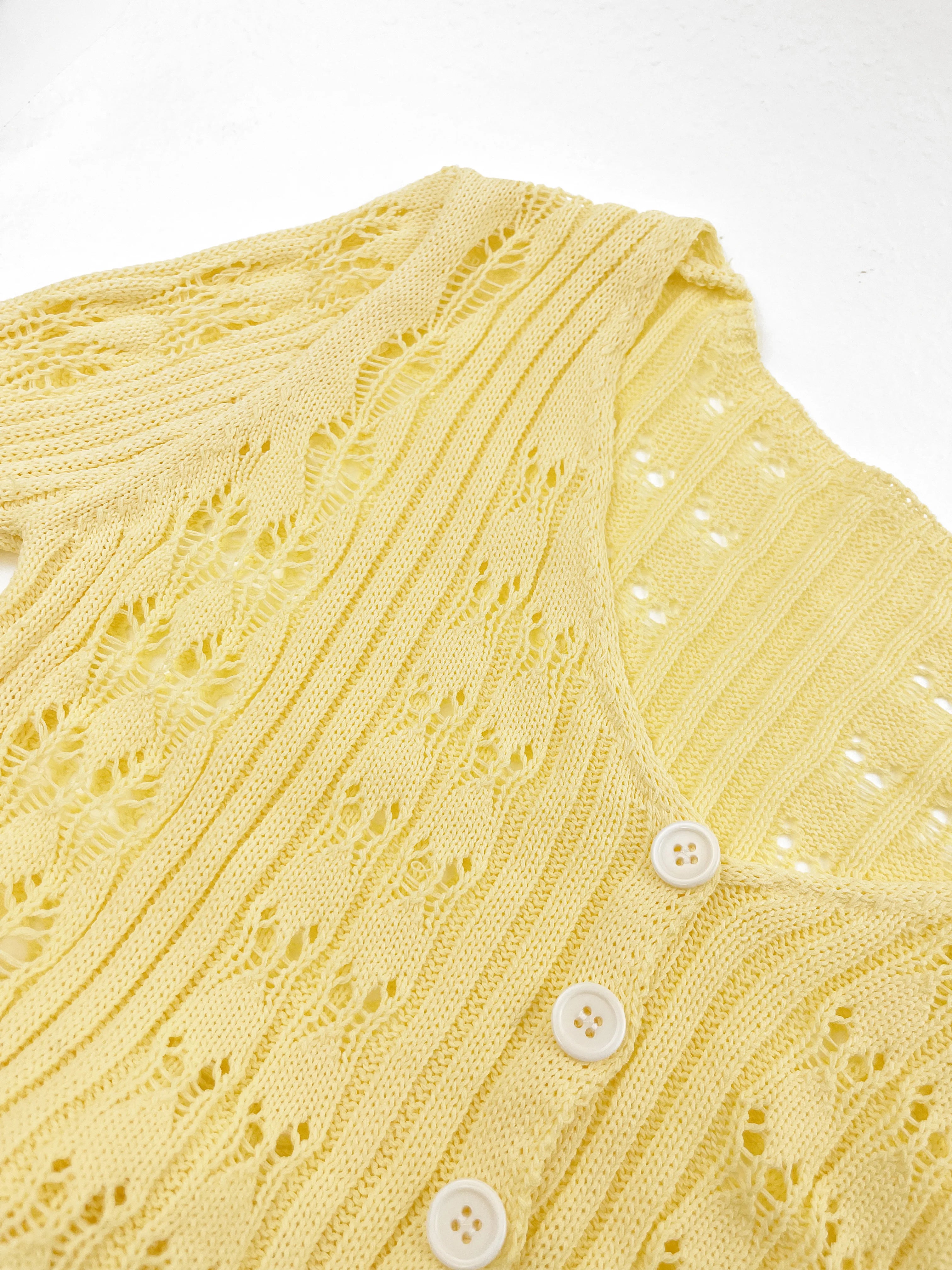 Bellz V-Neck Knit Crop Cardigan